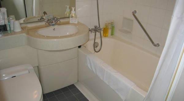http://img03.jpyoo.com/Hotel/2015/6/23/p19of7sl74e4g8dq17fniof1b1t12.jpg