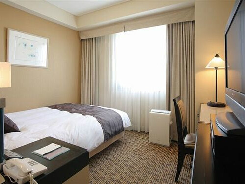 http://img03.jpyoo.com/Hotel/2015/6/24/p19oifm5d8drv1kibb5i1320cmg1l.jpg