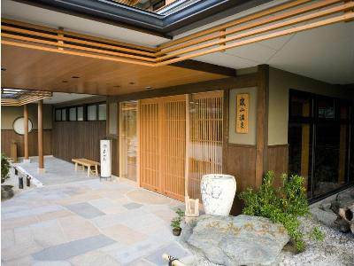 http://img03.jpyoo.com/Hotel/2015/7/30/p19reo3ocslhf1dd68ma13l512m23.jpg