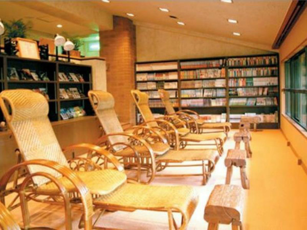 http://img03.jpyoo.com/Hotel/2015/9/11/p19utm80jsi5k2387lp4o7j24g.jpg