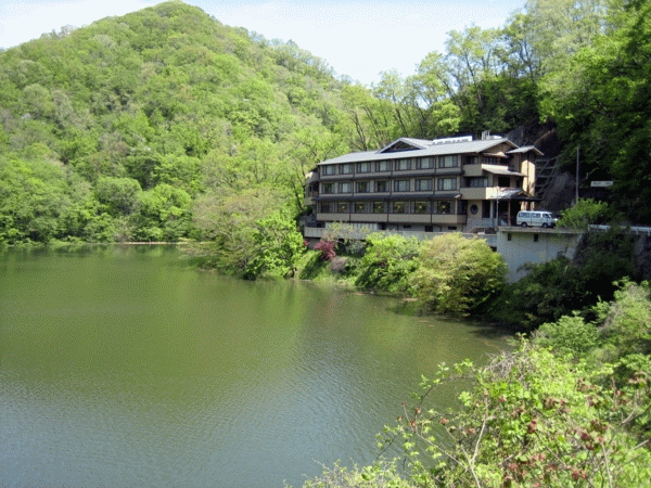http://img03.jpyoo.com/Hotel/2015/9/9/p19uo3lpk71g8b1di6pue1f3emrp2.GIF