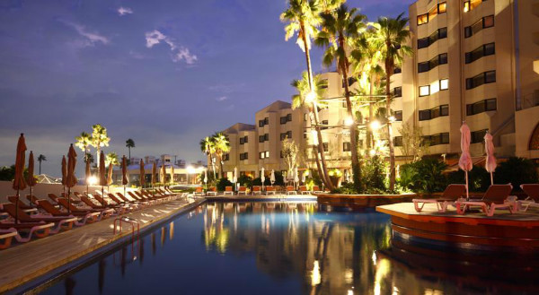 http://img03.jpyoo.com/Hotel/2017/1/14/p1b6dhhodi1n2smge151njivgkma.jpg