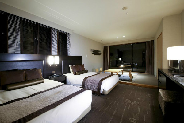 http://img03.jpyoo.com/Hotel/2017/3/7/p1bajlru4r1uv413san8j1151s9ii.jpg