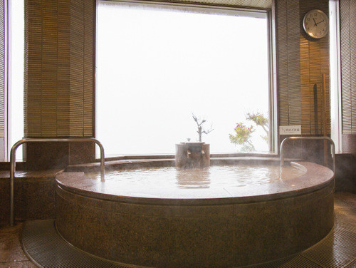 http://img03.jpyoo.com/Hotel/2017/3/8/p1balu078u17l81apt6de15aufjc3t.jpg
