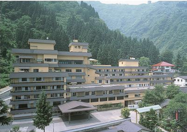 http://img03.jpyoo.com/UploadImg/Hotel/2013/11/7/p188p5c2f31gr11h3m19qrroq1th29.png